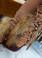 **PRE ORDER** FURSONA FOX HEEL