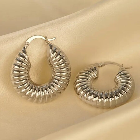 LOVER GIRL EARRINGS - SILVER