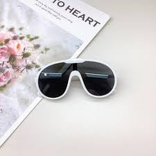 TREND SETTER LARGE SHADES - WHITE