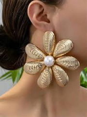 GIRLY GIRL EARRINGS - GOLD