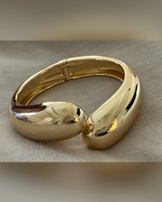 TALK TO THE HAND BANGLE - GOLD