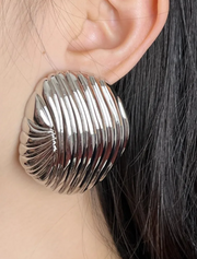 SHE SHELL EARINGS - SILVER