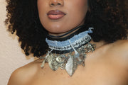 CHARM CHOKER - BLACK & WHITE