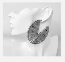 PLAY NO GAMES EARRINGS - SILVER