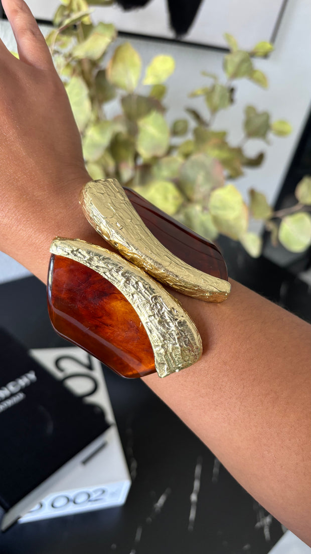 OLD MONEY BANGLE